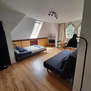 klimatyczne-mieszkanie-w-sopocie.sopothotels.com/